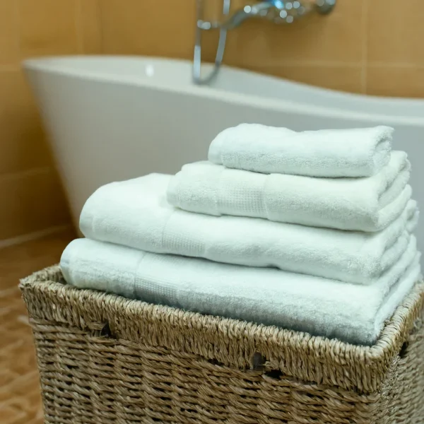 White Towels Set